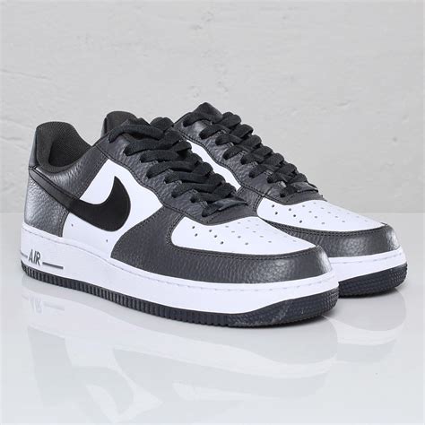 Nike air force 1 sneaker